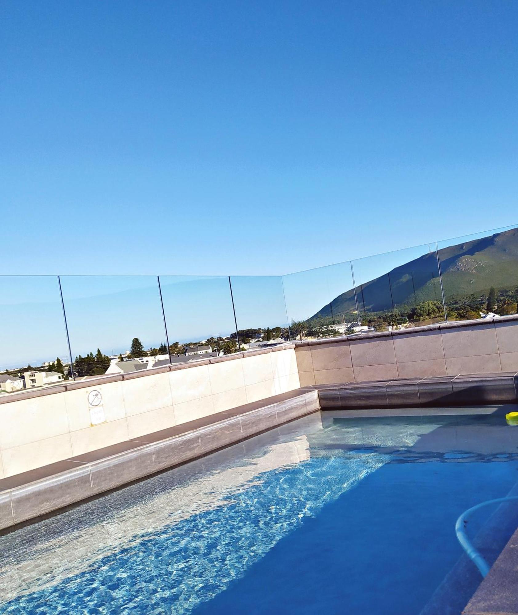 Apartment At Hermanus Waterfront 外观 照片